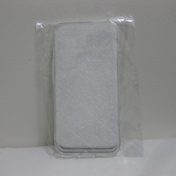[SOLD] ✰ Junji Ito Tomie iphone case ✰ - Picture 5 of 5